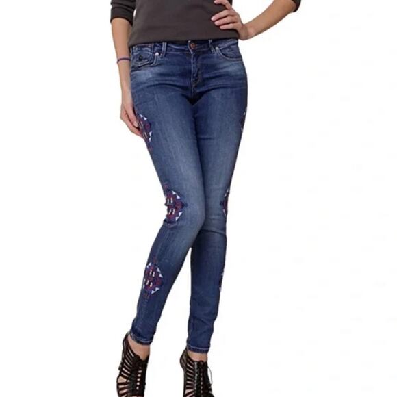 Scotch & Soda Denim - Maison Scotch La Parisienne Navajo Embroidered Skinny Jeans Medium Wash Size 26